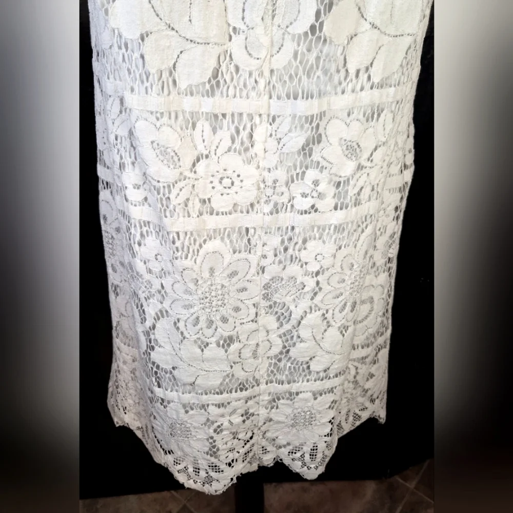 "Skies Are Blue" Off-The-Shoulder White Lace Dress Has Only Been Worn Once - Picture 11 of 15
